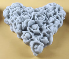 8 x Edible 3D 45mm Heart Clusters, icing toppers, cake cupcakes decorations T094