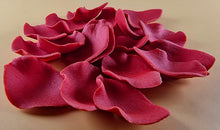 18 x Edible 3D 36mm Rose Petals icing toppers, cake cupcakes decorations T044