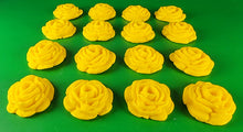 16 x Edible 3D 30mm roses rose flowers icing toppers, cake cupcakes decorations T010