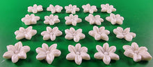 20 x Edible 3D 20mm flower flowers icing toppers, cake cupcakes decorations T034