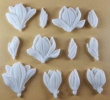 12 x Edible 3D 50mm Tulip Lilly flowers Set, icing toppers, cake cupcakes decorations T076