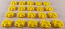 20 x Edible 3D 20mm flower flowers icing toppers, cake cupcakes decorations T022