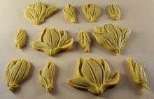 12 x Edible 3D 50mm Tulip Lilly flowers Set, icing toppers, cake cupcakes decorations T076