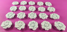20 x Edible 3D 22mm flower flowers icing toppers, cake cupcakes decorations T025