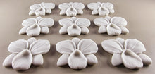 9 x Edible 3D 48mm Orchid, Orchids, flowers, flower, icing toppers, cake cupcakes decorations T038