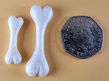 18 x Edible 3D 44mm Dog bones bone, icing toppers, cake cupcakes decorations T037