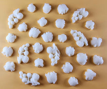 30 x Edible 3D 10mm Snowdrop Flowers, icing toppers, cake cupcakes decorations T066