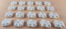 20 x Edible 3D 20mm flower flowers icing toppers, cake cupcakes decorations T022