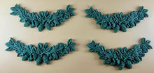 4 x Edible 3D 110mm Garlands, Christmas icing toppers, cake cupcakes decorations T097