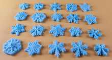 20 x Edible 3D 20mm Small Snowflakes icing toppers, cake cupcakes decorations T062