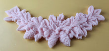 4 x Edible 3D 110mm Garlands, Christmas icing toppers, cake cupcakes decorations T097