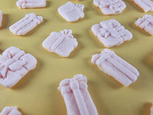 20 x Edible 3D 20mm Birthday, Chirstmas Presents, icing toppers, cake cupcakes decorations T087