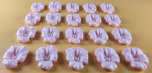 20 x Edible 3D 20mm flower flowers icing toppers, cake cupcakes decorations T027