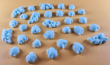 30 x Edible 3D 10mm Snowdrop Flowers, icing toppers, cake cupcakes decorations T066