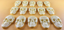 15 x Edible 3D 42mm Skulls, Skull icing toppers, cake cupcakes decorations T040
