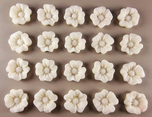 20 x Edible 3D 20mm flower flowers icing toppers, cake cupcakes decorations T019