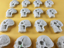 16 x Edible 3D 25mm Skulls, Halloween, icing toppers, cake cupcakes decorations T093