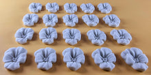 20 x Edible 3D 20mm flower flowers icing toppers, cake cupcakes decorations T027