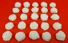 30 x Edible 3D 1.2mm high detail rose roses flowers icing toppers, cake cupcakes decorations T004