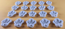 20 x Edible 3D 20mm flower flowers icing toppers, cake cupcakes decorations T023