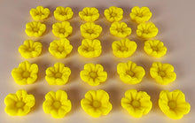 30 x Edible 3D 17mm flower flowers icing toppers, cake cupcakes decorations T006