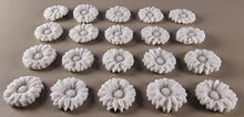 20 x Edible 3D 20mm flower flowers icing toppers, cake cupcakes decorations T021