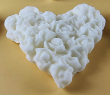 8 x Edible 3D 45mm Heart Clusters, icing toppers, cake cupcakes decorations T094