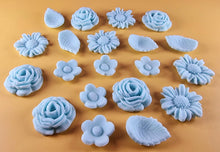 20 Piece Edible 3D Bouquet Flower set, icing toppers, cake cupcakes decorations T070