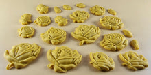 20 x Edible 3D 33mm Mixed Rose Set, icing toppers, cake cupcakes decorations T089