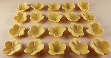 20 x Edible 3D 25mm Cherry Blossoms Flowers, icing toppers, cake cupcakes decorations T069
