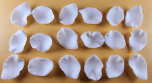 18 x Edible 3D 36mm Rose Petals icing toppers, cake cupcakes decorations T044