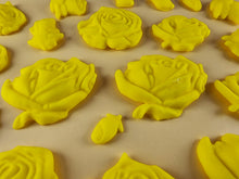 20 x Edible 3D 33mm Mixed Rose Set, icing toppers, cake cupcakes decorations T089