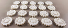 20 x Edible 3D 22mm flower flowers icing toppers, cake cupcakes decorations T030
