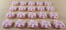 20 x Edible 3D 20mm flower flowers icing toppers, cake cupcakes decorations T022