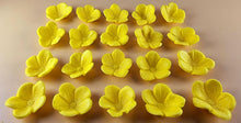 20 x Edible 3D 25mm Cherry Blossoms Flowers, icing toppers, cake cupcakes decorations T069