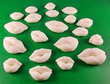 20 x Edible 3D 25mm Mixed Size Lips icing toppers, cake cupcakes decorations T050