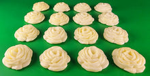 16 x Edible 3D 30mm roses rose flowers icing toppers, cake cupcakes decorations T010