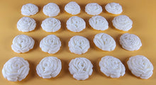 20 x Edible 3D 25mm roses rose flowers icing toppers, cake cupcakes decorations T008