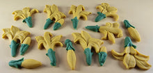 12 x Edible 3D 50mm Lily Flowers icing toppers, cake cupcakes decorations T109