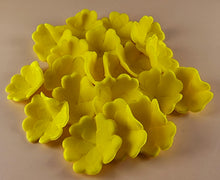 20 x Edible 3D 30mm Primula Primrose Flowers, icing toppers, cake cupcakes decorations T068