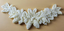 4 x Edible 3D 110mm Garlands, Christmas icing toppers, cake cupcakes decorations T097