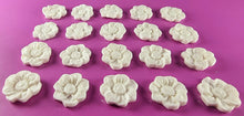 20 x Edible 3D 22mm flower flowers icing toppers, cake cupcakes decorations T025