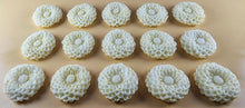 15 x Edible 3D Large Dahlia flowers, icing toppers, cake cupcakes decorations T078