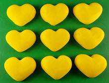 9 x Edible 3D 40mm Hearts icing toppers, cake cupcakes decorations T060