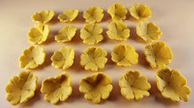 20 x Edible 3D 30mm Primula Primrose Flowers, icing toppers, cake cupcakes decorations T068