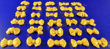 30 x Edible 3D small bows bow icing toppers, cake cupcakes decorations T012