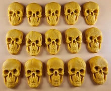 15 x Edible 3D 42mm Skulls, Skull icing toppers, cake cupcakes decorations T040