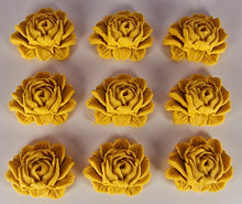 9 x Edible 3D 40mm Large Roses Rose flowers icing toppers, cake cupcakes decorations T005