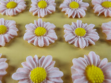 12 x Edible 3D 30mm Daisies Daisy flowers icing toppers, cake cupcakes T117