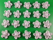 20 x Edible 3D 22mm flower flowers icing toppers, cake cupcakes decorations T026